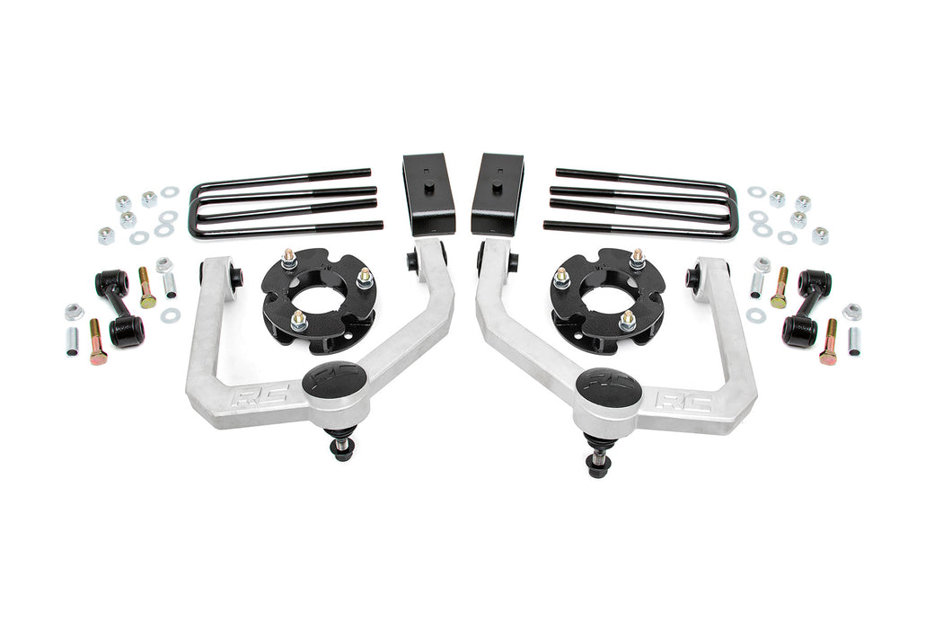 Rough Country 3 Inch Lift Kit | Nissan Titan 2WD/4WD (2004-2024)