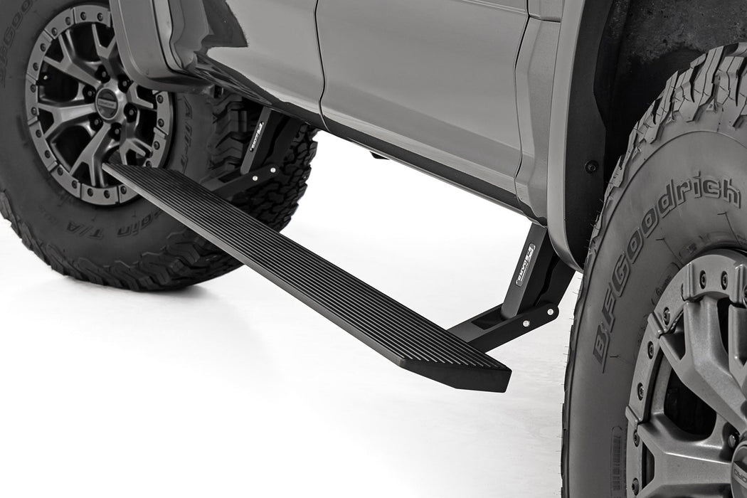 Rough Country Power Running Boards - Dual Electric Motor - Crew Cab | Ford F-150/Lightning/F-250/F-350/Raptor (15-24)