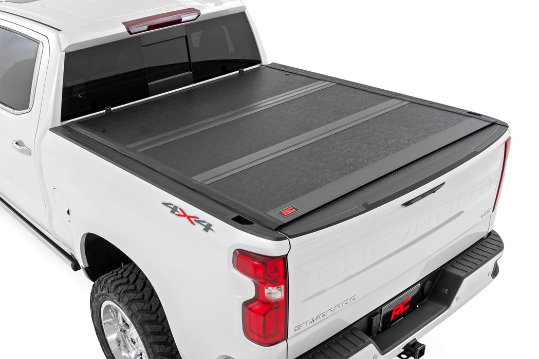 Hard Low Profile Bed Cover - 6'7 inch Bed - Chevy/GMC 1500 (19-24)