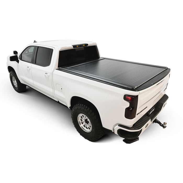 Westin Manual Retractable Tonneau Cover | Chevy Silverado 1500 (2019-2026)/GMC Sierra 1500 (2019-2026) | P/N 19-64735, view 3