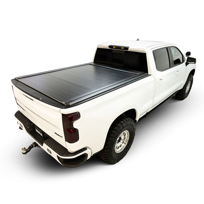 Westin Manual Retractable Tonneau Cover | Chevy Silverado 1500 (2019-2026)/GMC Sierra 1500 (2019-2026) | P/N 19-64735, view 5