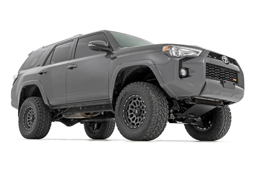 Rough Country 4.5 Inch Lift Kit, N3 Struts, Toyota 4Runner 2WD/4WD (2015-2020), view 2