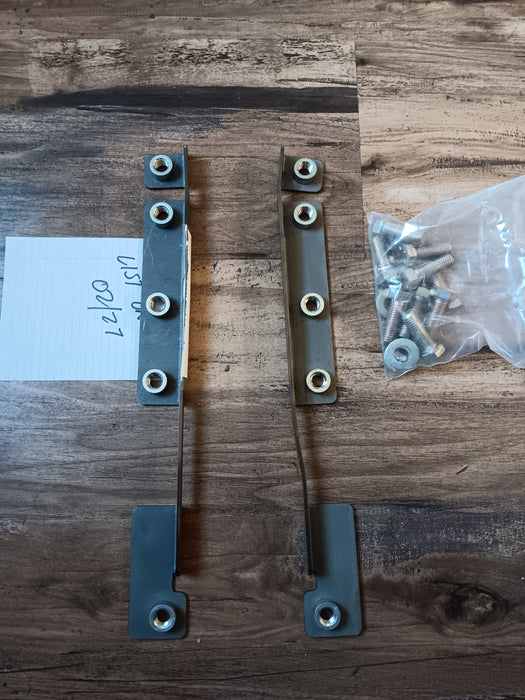 BARNES 4WD Rear Nutstrips (Scratch & Dent) | Jeep Cherokee XJ (1984-2001) | P/N B4WK12744SDP