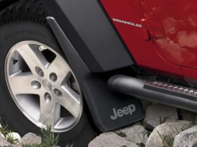Molded Splash Guards, Front, Black with Jeep Logo