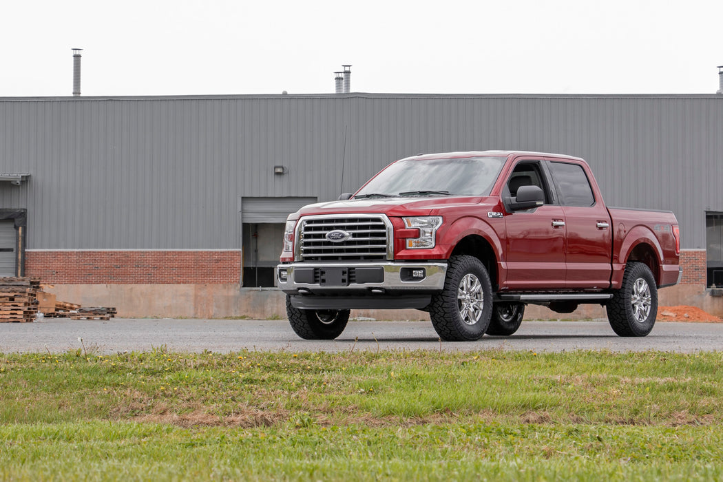 Rough Country 2 Inch Lift Kit | Ford F-150 2WD/4WD (2009-2020)