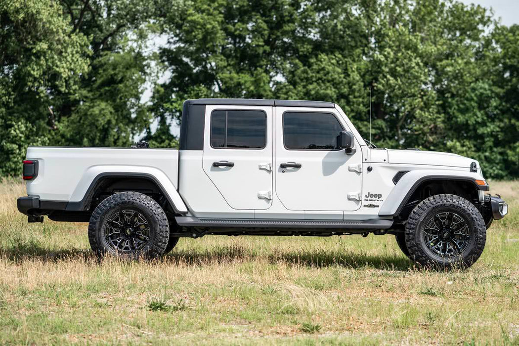 Rough Country 2.5 Inch Leveling Kits - Springs - M1R | Jeep Gladiator JT 4WD (2020-2023)