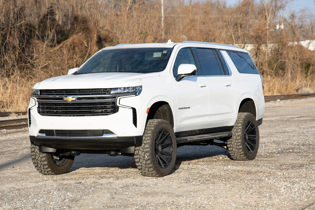 Rough Country 6 Inch Lift Kit | Chevy/GMC SUV 1500 4WD (2021-2024)