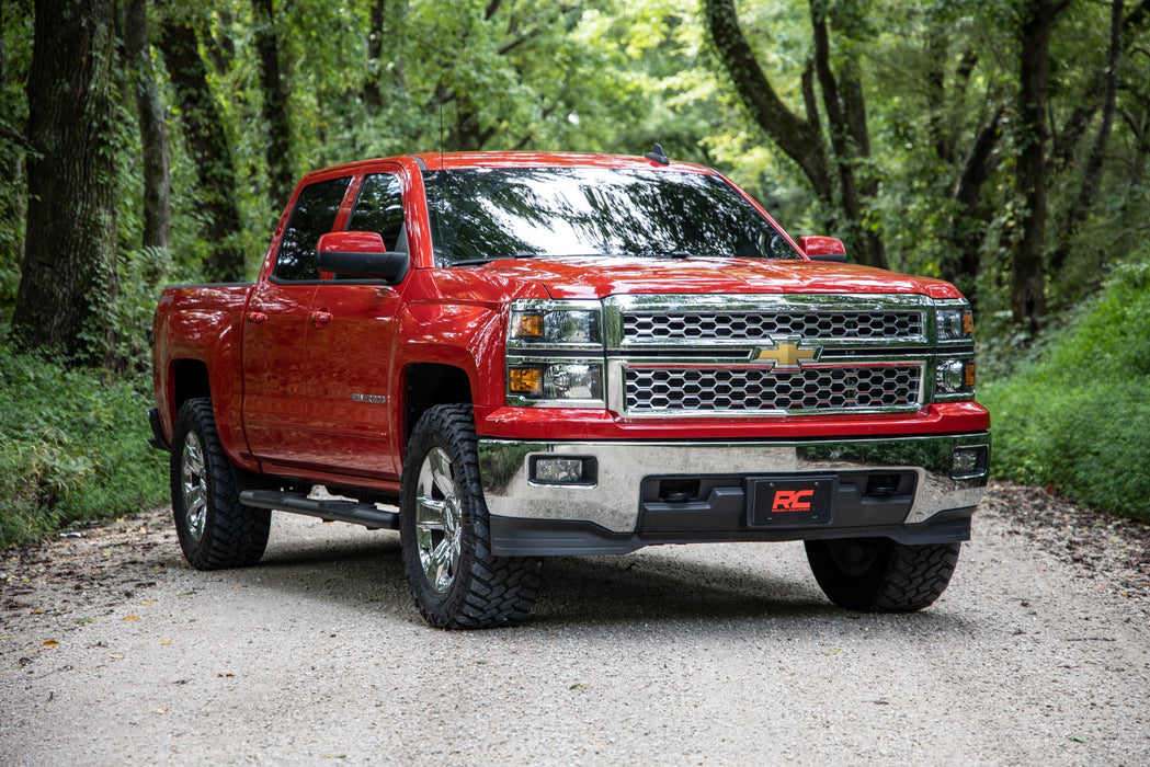 Rough Country N3 Leveling Struts - 2 Inch - Loaded Strut | Chevy/GMC 1500 (14-18 &amp; Classic)