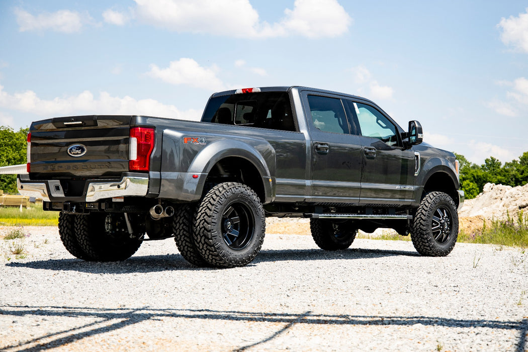 Rough Country 4.5 Inch Lift Kit - DRW - D/S - M1 | Ford F-350 Super Duty 4WD (2017-2022)