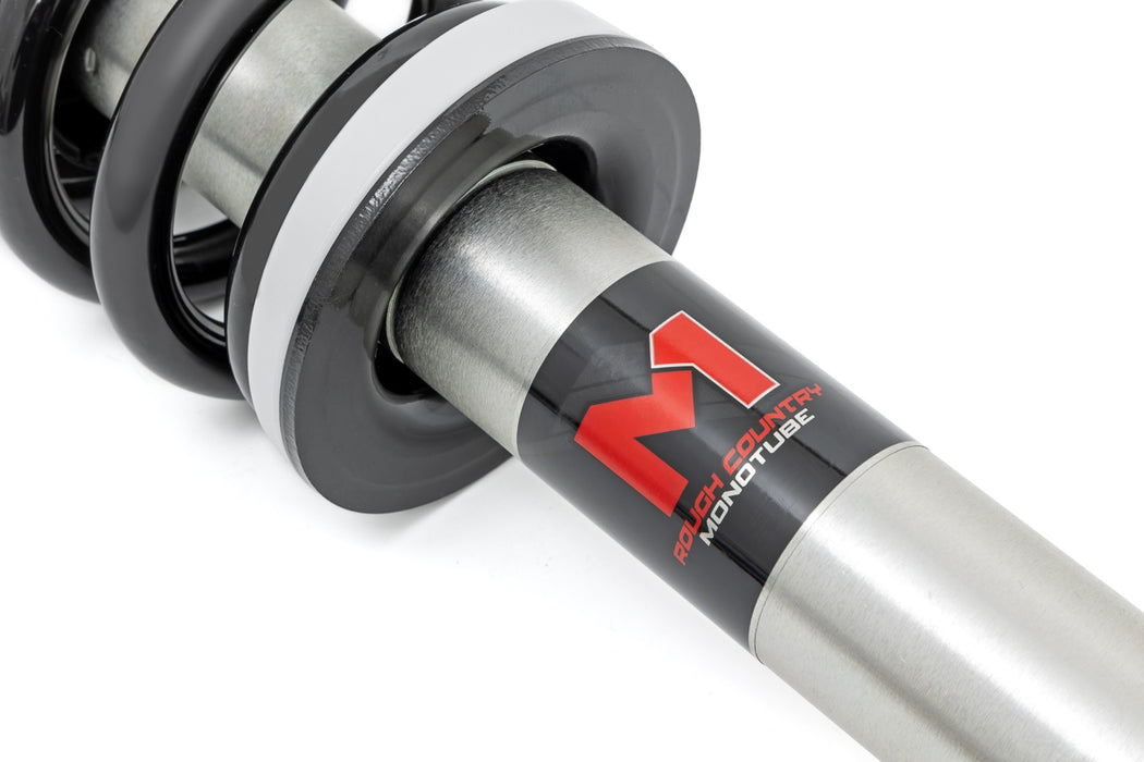 Rough Country M1 Loaded Strut Pair - 2.5 Inch | Toyota Tacoma 2WD/4WD (1995-2004)