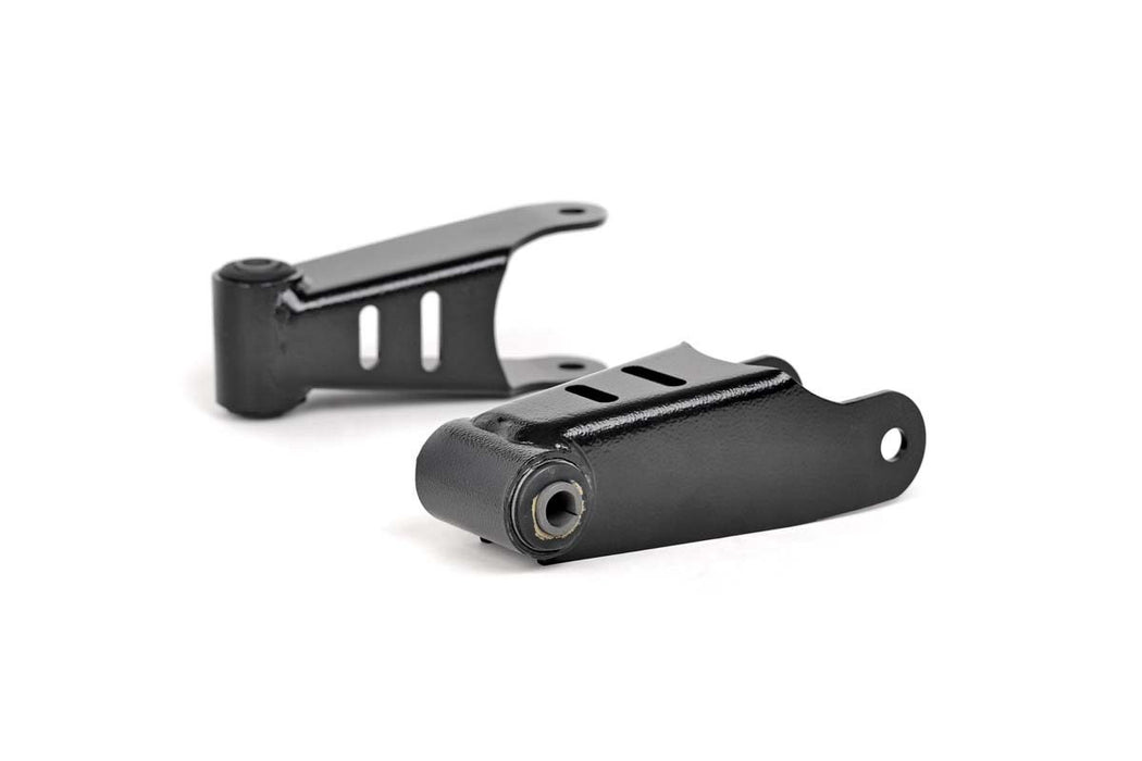 Rough Country Lowering Shackles - 1.5 Inch | Chevy/GMC 1500 (99-18 &amp; Classic)