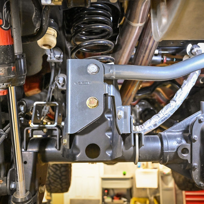 Jeep JL / JLU Rear Track Bar Relocation Bracket, view 5