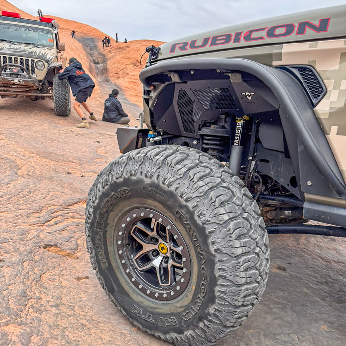 Combat Off Road Battle Ready Max Flow Aluminum Inner Fenders - Front | Jeep Wrangler JL/JLU (18-26) | P/N 25-1266