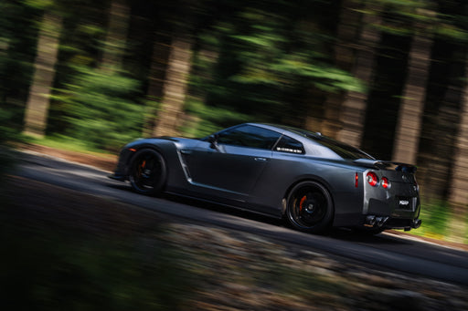 MBRP T304 Stainless Steel, 3.5" Cat-Back, Dual Split Rear, Quad Outlet with Carbon Fiber Tips, GTR 3.8L, view 2