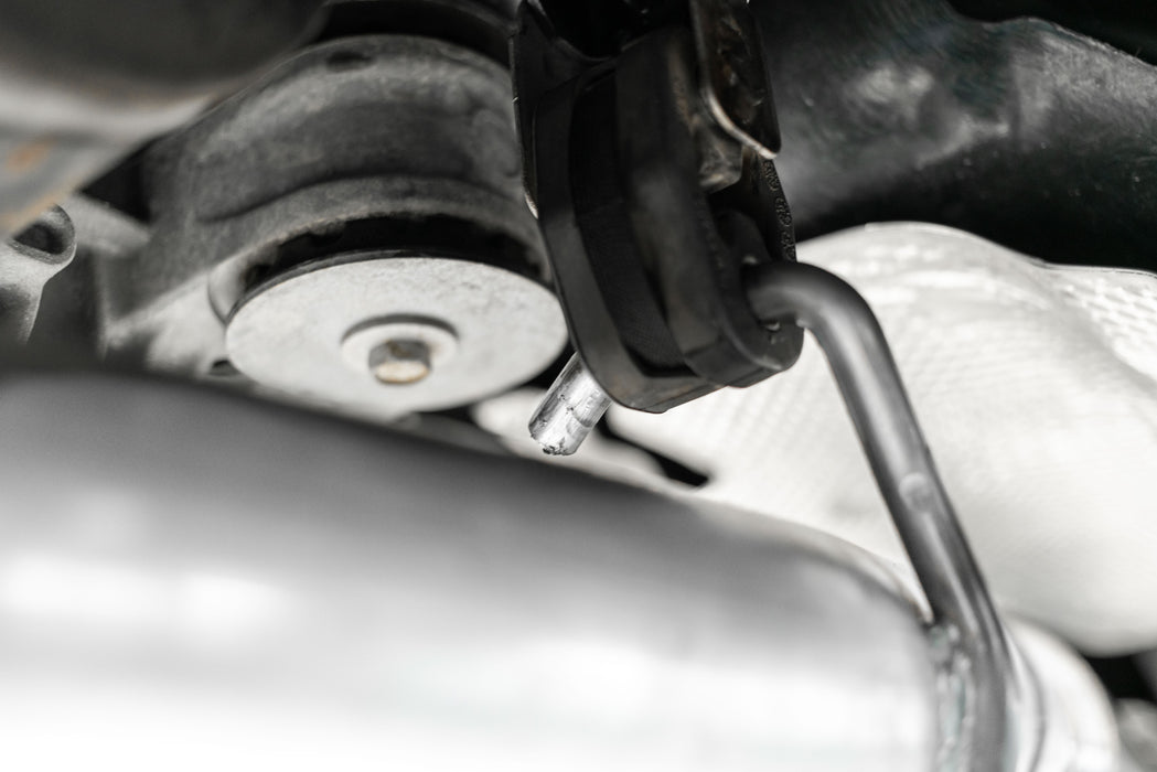 MBRP T304 Stainless Steel 3" Dual Rear Cat-Back, Quad Tips (Race Version), Challenger 5.7L HEMI, view 3