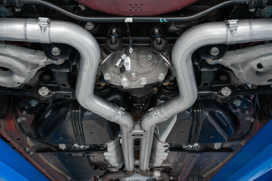 MBRP T304 Stainless Steel 3" Cat-Back Dual Rear with Quad Carbon Fiber Tips (Street Version), Mustang GT 5.0L, view 3