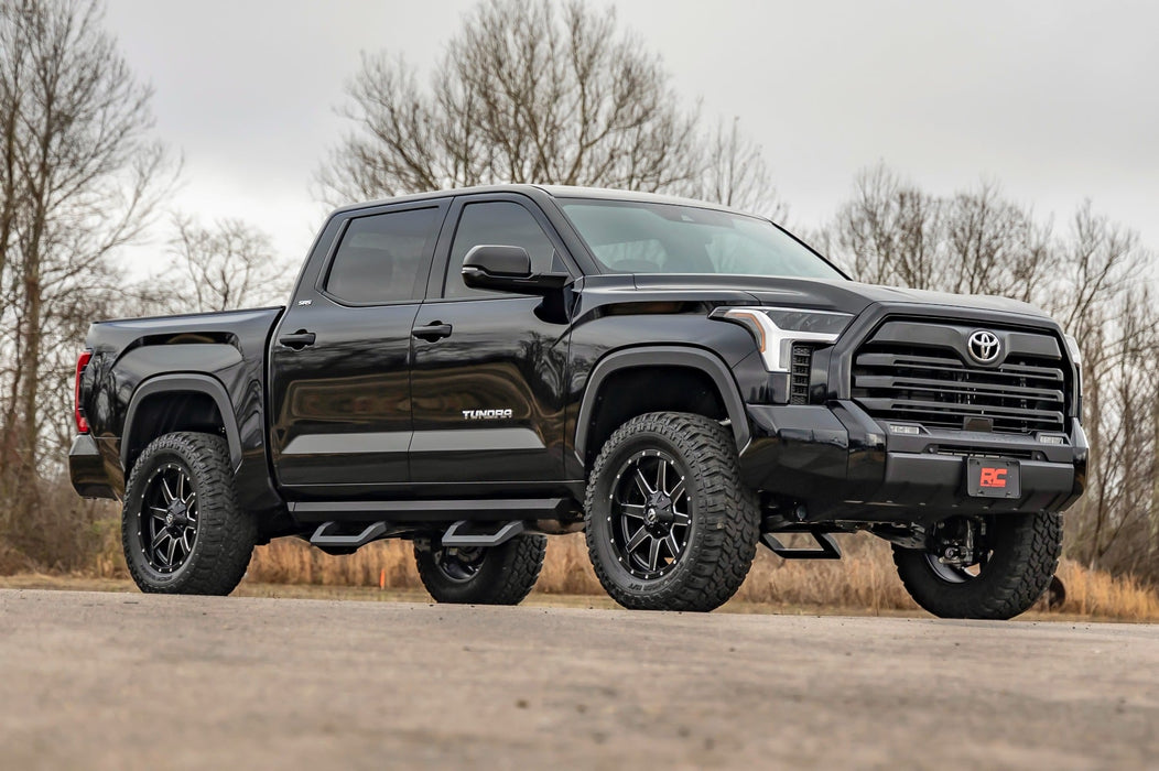 Rough Country 3.5 Inch M1R Lift Kit, Toyota Tundra 4WD (2022-2026), view 3