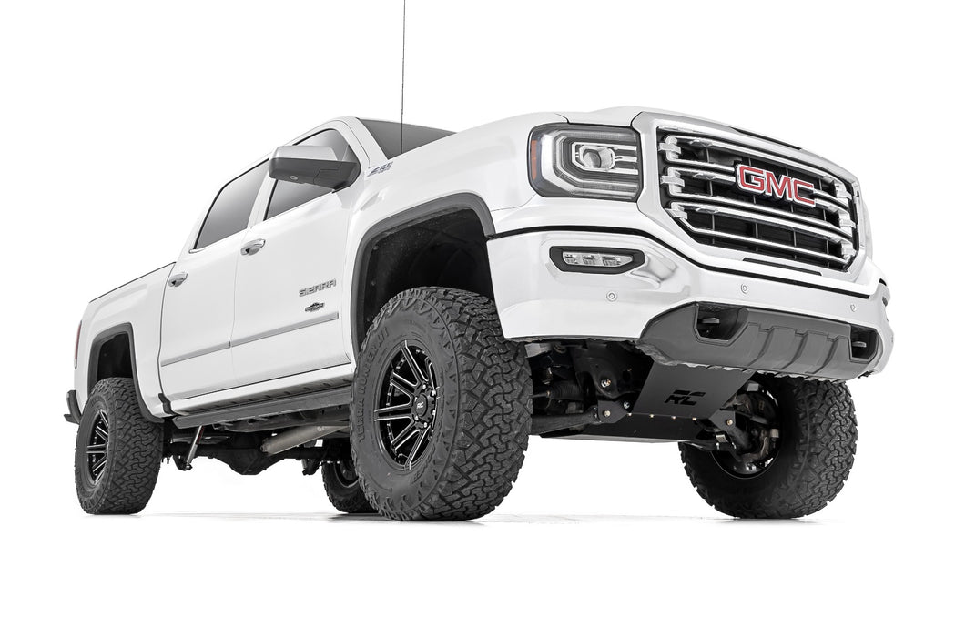 Rough Country 7 Inch Stamped Steel LCA Lift Kit - Forged UCA - Bracket - M1 Struts/M1 | Chevy/GMC 1500 (16-18)