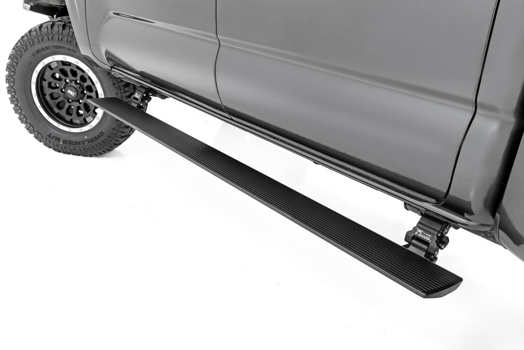 Rough Country Power Running Boards - Dual Electric Motor - Double Cab | Toyota Tacoma (05-23)