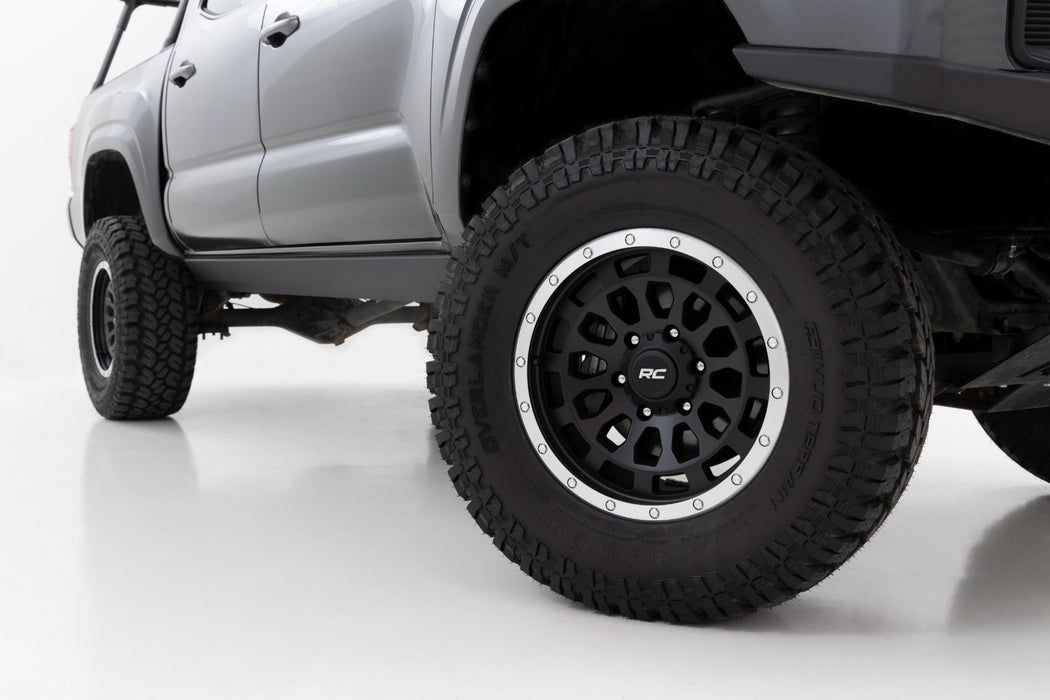 Rough Country Power Running Boards - Dual Electric Motor - Double Cab | Toyota Tacoma (05-23)