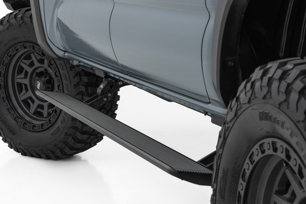 Rough Country Power Running Boards | Double Cab Toyota Tacoma 2WD/4WD (2005-2023)