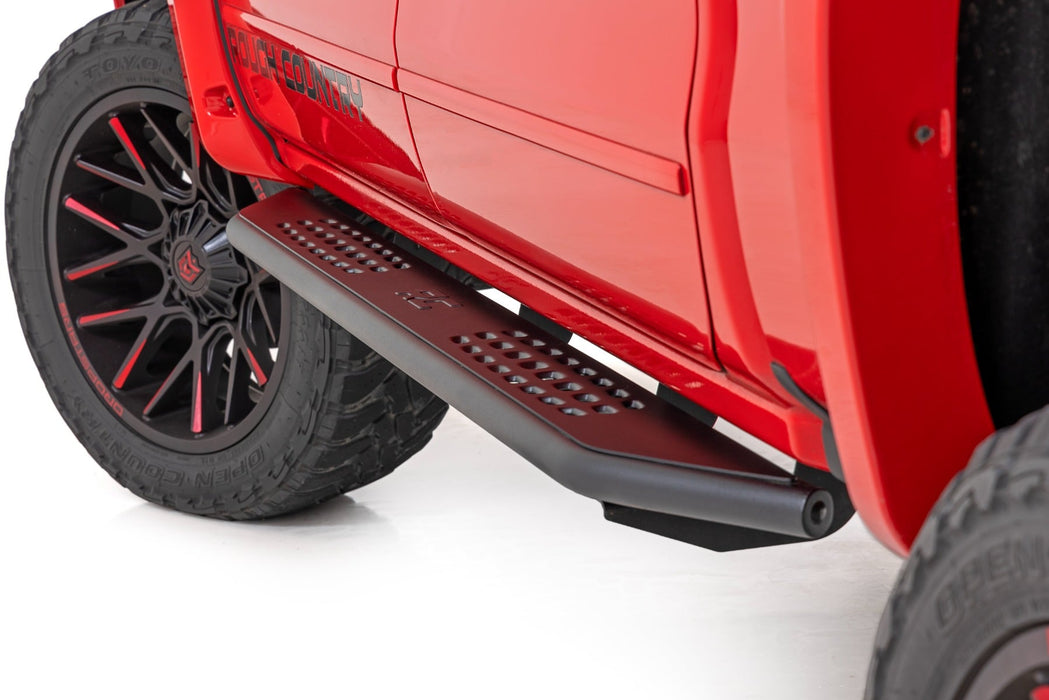 Rough Country OV2 Running Boards - Side Step Bars - Crew Cab | Chevy/GMC 1500/2500HD/3500HD (07-19 &amp; Classic)