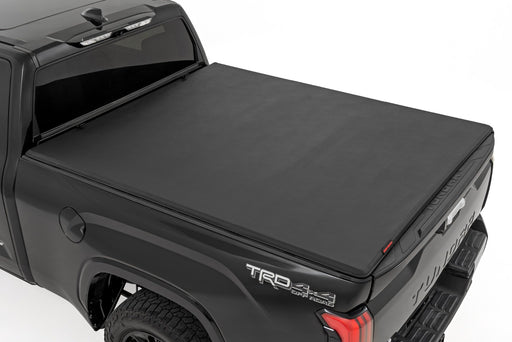 Rough Country Soft Tri-Fold Bed Cover, With & W/O OE Rails, 6'7" Bed, Toyota Tundra (2022-2026)
