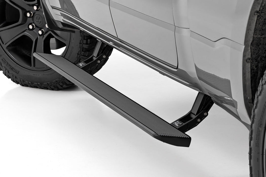 Rough Country Power Running Boards - HT-Series - Quad Cab | Ram 1500 (19-26)/1500 TRX (21-24)