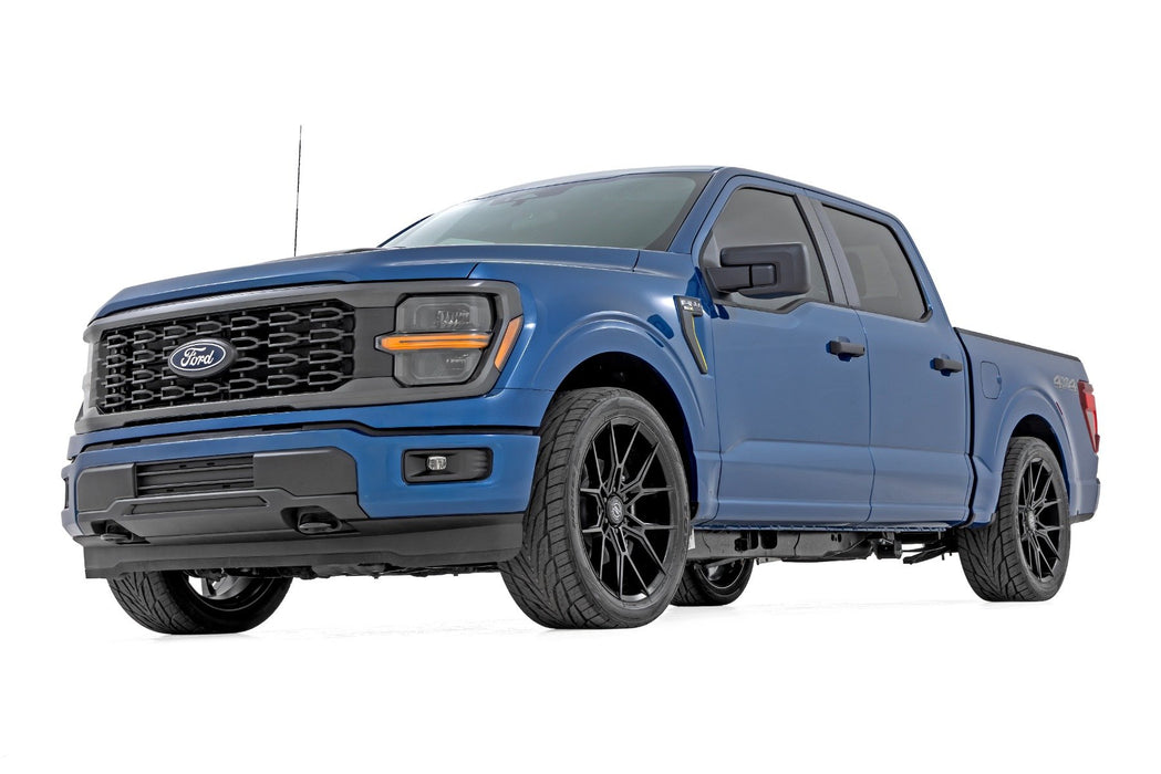 Rough Country 2 Inch Lowering Kit - 4 Inch Rear Lowering - M1 | Ford F150 (2015-2025)