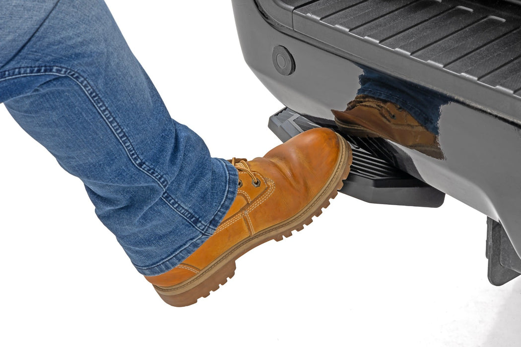 Rough Country Retractable Bed Step - Manual Pull | Ford F-250/F-350 Super Duty (17-22)