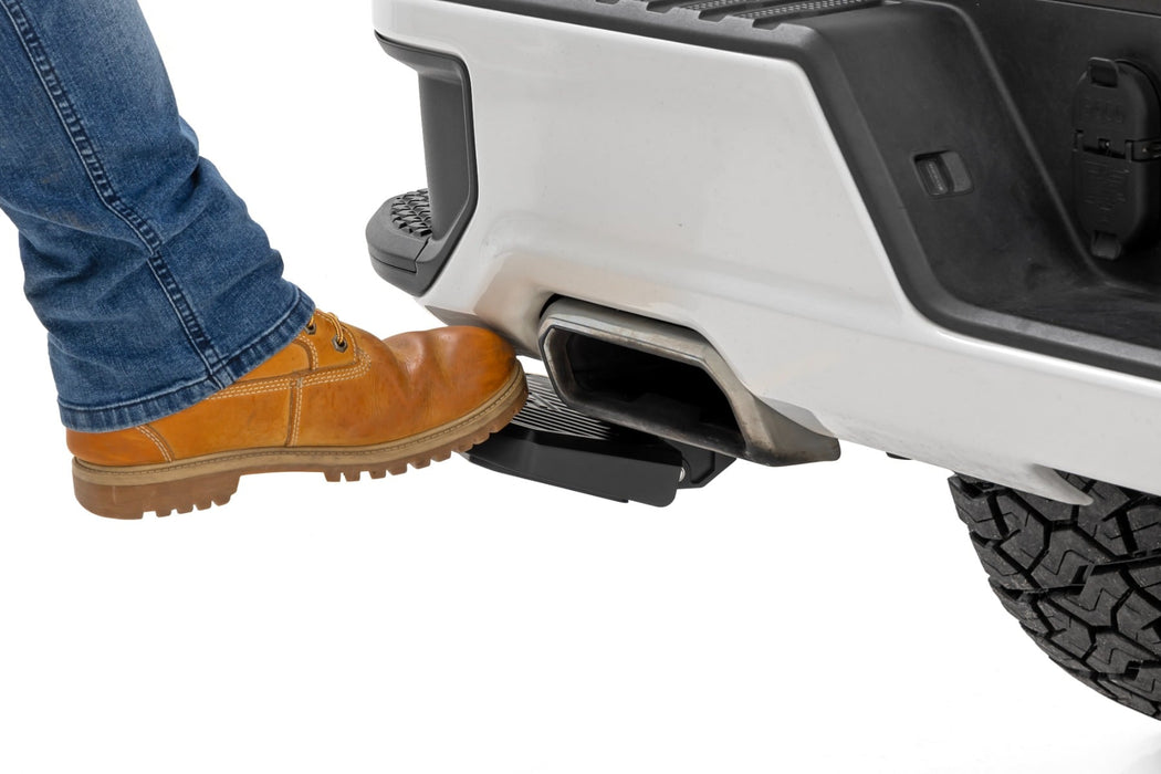 Rough Country Retractable Bed Step - Manual Pull | Chevy/GMC 1500 (19-25)