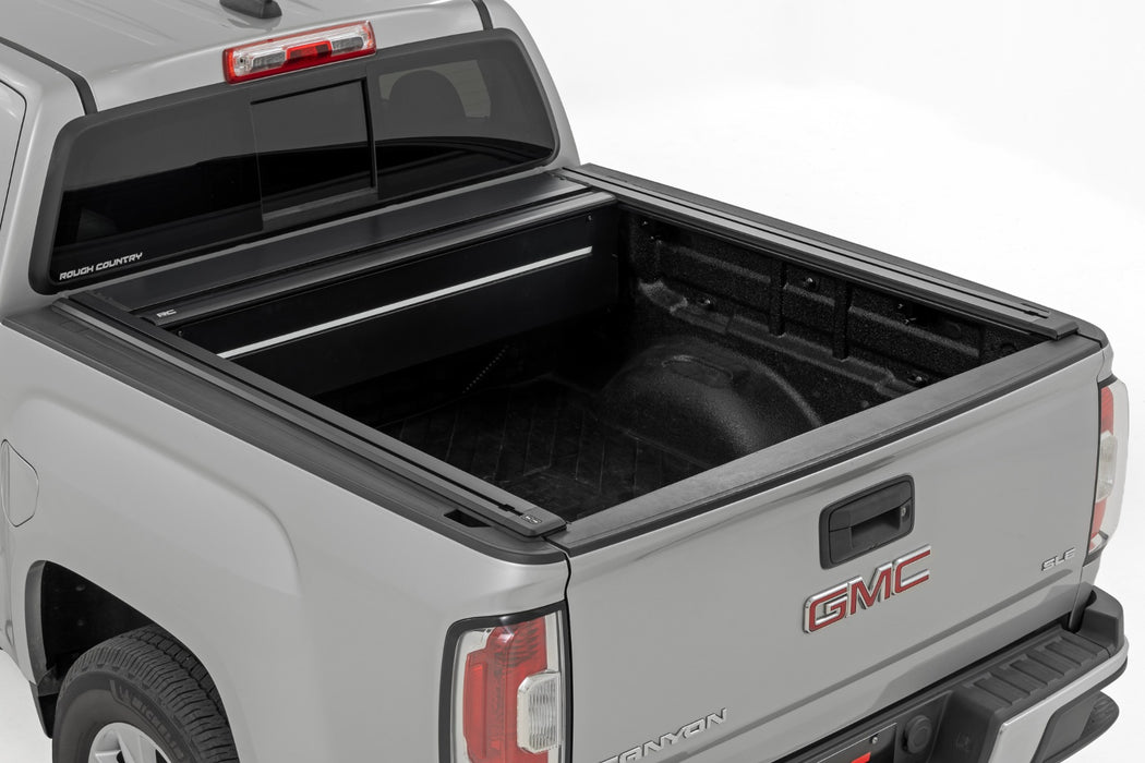 Rough Country Powered Retractable Bed Cover - 5' Bed | Chevy/GMC Canyon/Colorado (15-26)