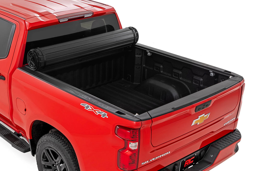 Rough Country Hard Roll Up Bed Cover - 6'7" Bed | GM 1500 2WD/4WD (19-25)