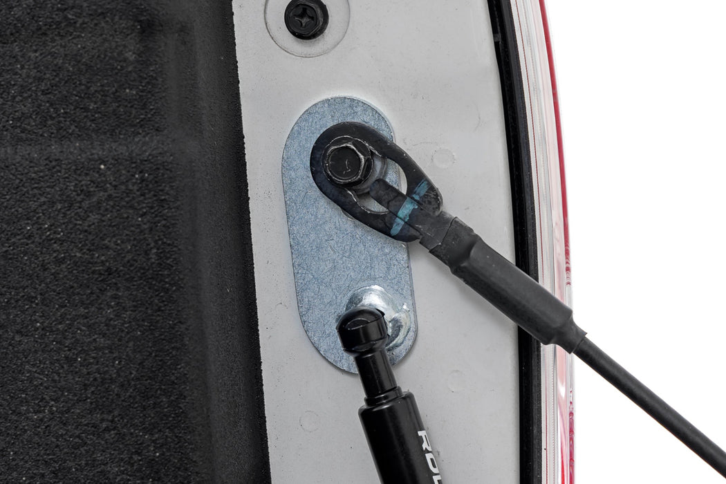 Rough Country Tailgate Assist, Nissan Titan 2WD/4WD (2017-2024), view 3