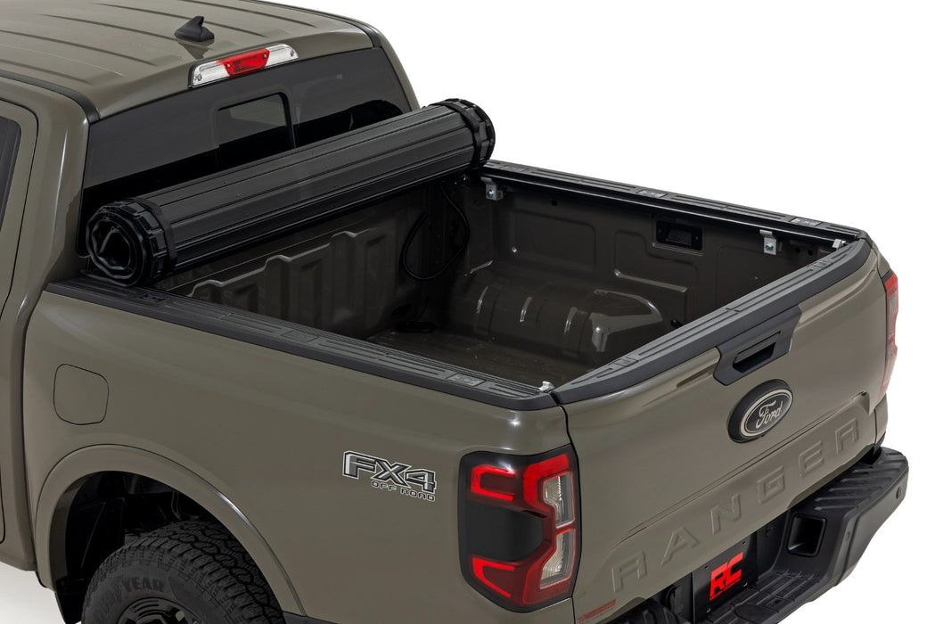 Rough Country Hard Roll Up Bed Cover - 5' Bed | Ford Ranger 2WD/4WD (24-25)