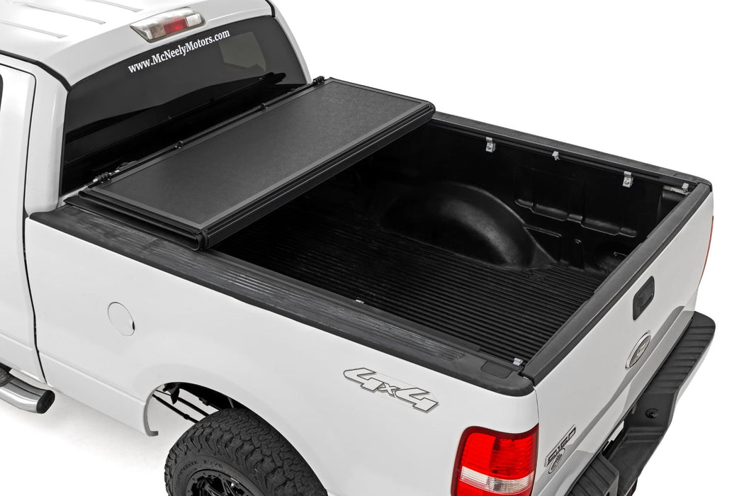 Rough Country Hard Low Profile Bed Cover - 6'7" Bed | Ford F-150 2WD/4WD (2004-2014)