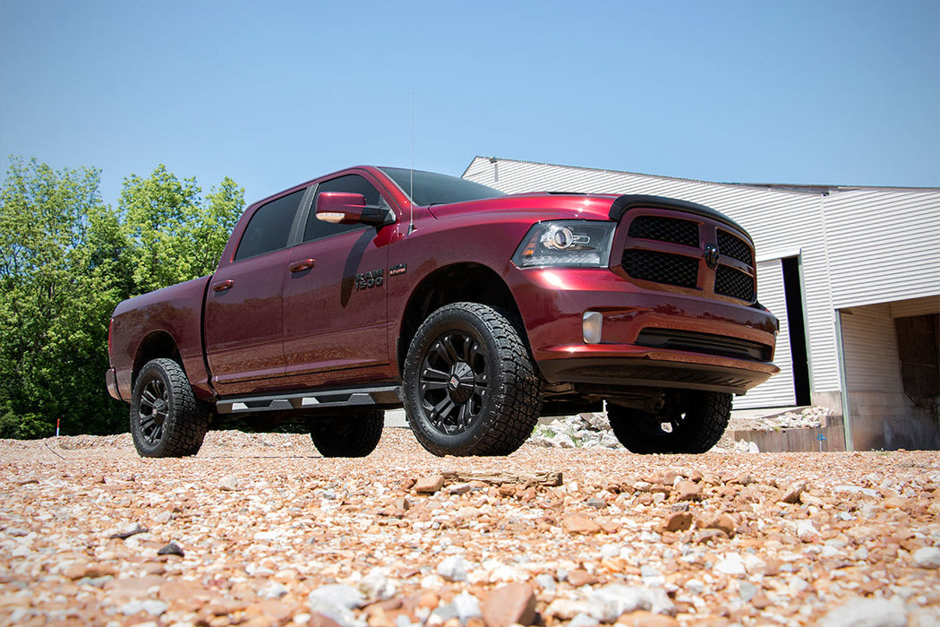 Rough Country 3 Inch Lift Kit, M1 Struts/M1, Red, Ram 1500 4WD (2012-2018 & Classic), view 6