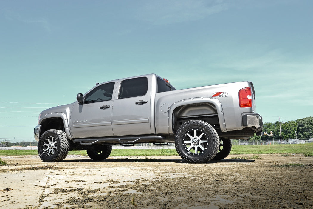 Rough Country 6 Inch Lift Kit - M1 Struts/M1 | Chevy/GMC 1500 4WD (07-13)