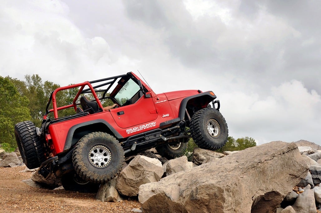 Rough Country 4 Inch Lift Kit - Long Arm - M1 | Jeep Wrangler TJ 4WD (1997-2006)