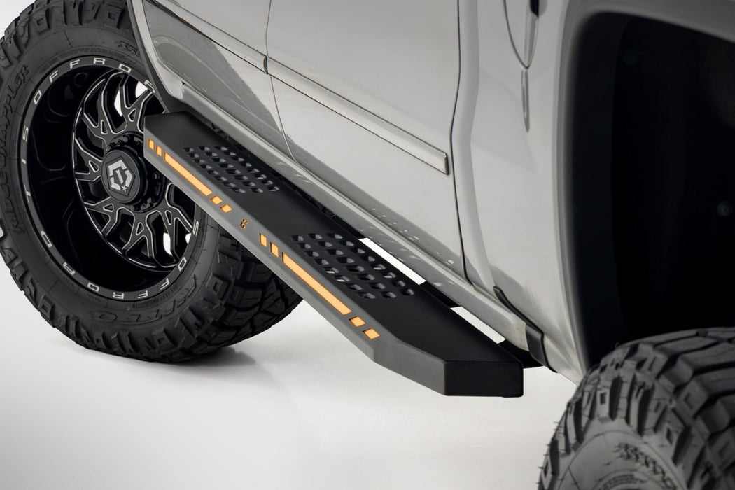 Rough Country AC2 Running Boards - Amber/White - Crew Cab | Chevy/GMC 1500 (2007-2018)