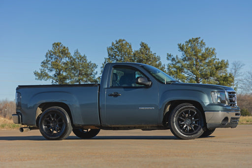 Rough Country 2 Inch Lowering Kit, 4 Inch Rear Lowering, M1, Chevy/GMC 1500 (2014-2018 & Classic), view 2