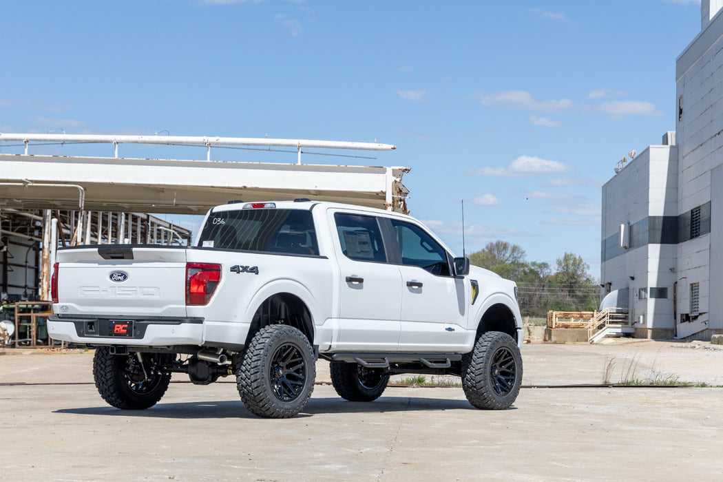Rough Country 6 Inch Lift Kit, M1 Struts/M1, Ford F-150 4WD (2021-2025), view 6