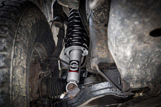 Rough Country N3 Leveling Struts, 2 Inch, Loaded Strut, Toyota 4Runner 2WD/4WD (1996-2002), view 2