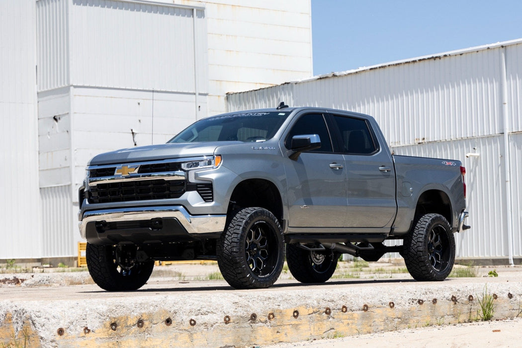 Rough Country 6 Inch Lift Kit - M1 Struts/M1 | Chevy Silverado 1500 4WD (2019-2024 &amp; Classic)