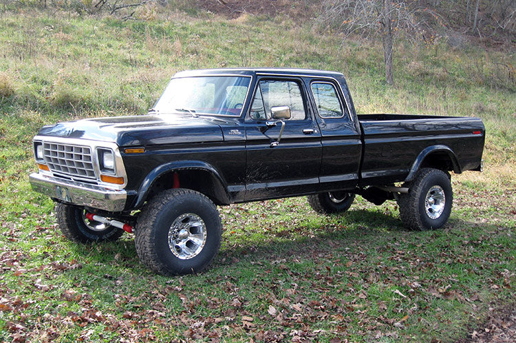 Rough Country 4 Inch Lift Kit - Rear Springs | Ford F-250 4WD (1977-1979)
