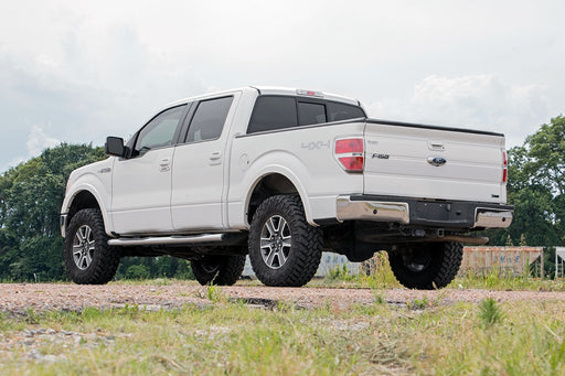 Rough Country 3 Inch Lift Kit, M1 Struts, Ford F-150 4WD (2009-2013)