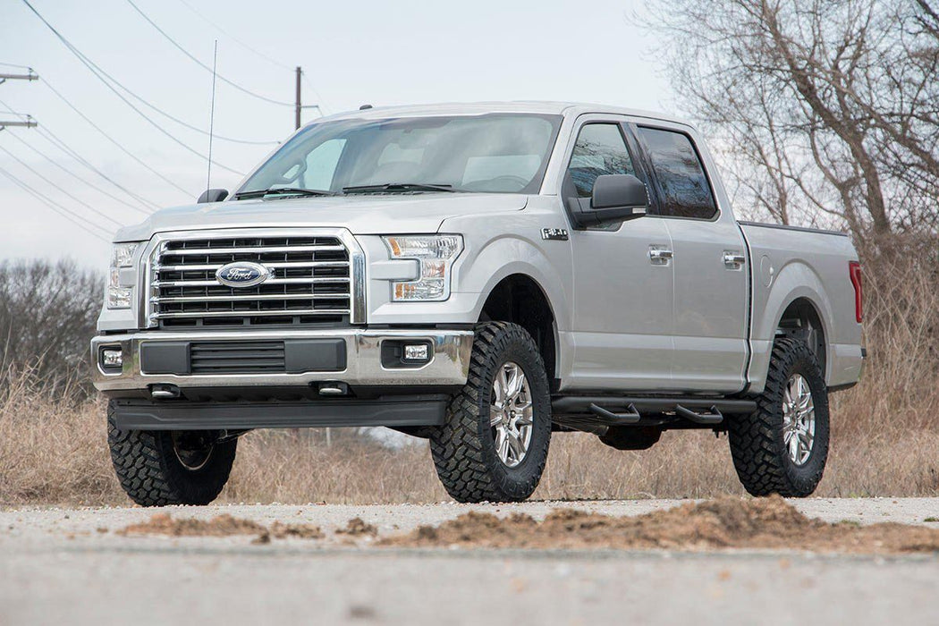 Rough Country 3 Inch Lift Kit, Red, Ford F-150 4WD (2014-2020), view 6