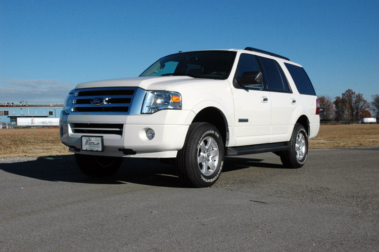 Rough Country 2.5 Inch Lift Kit | Ford Expedition 2WD/4WD (2003-2013) | P/N 585
