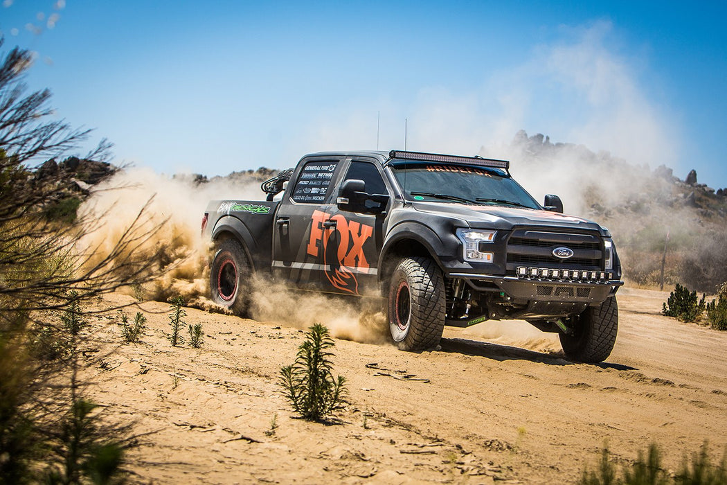 FOX Performance Series 2.0 Smooth Body IFP Shock | Rear, 0-1" Lift | Ford F-350/F-250 Super Duty (1999-2016) | P/N 980-24-647