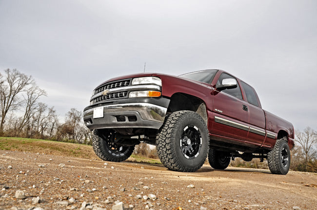 Rough Country 6 Inch Lift Kit, Chevy Silverado & GMC Sierra 1500 2WD (1999-2006 & Classic), view 3